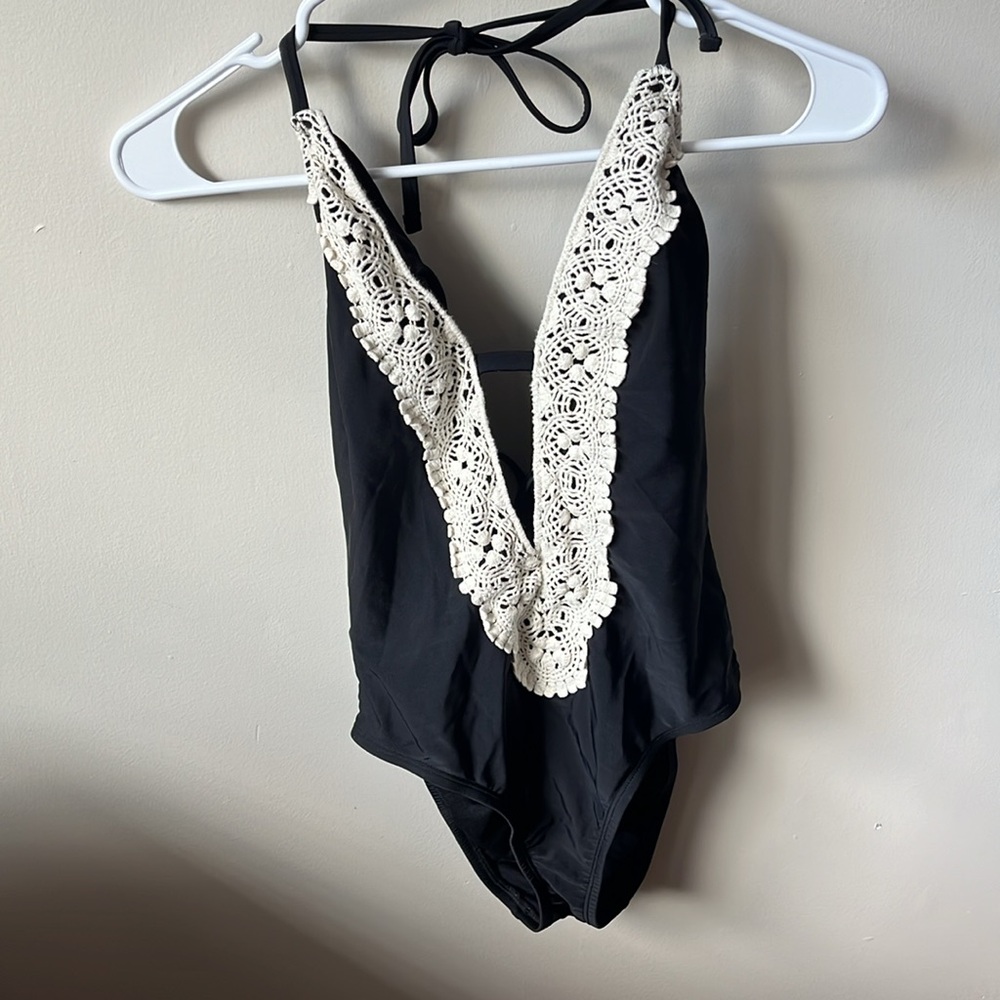 Cupshe Size Small Bathing Suit, NEVER WORN